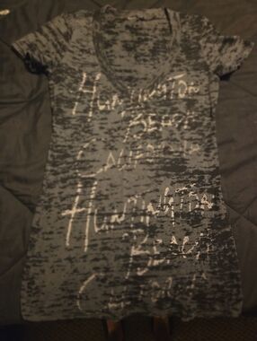 Hollister Black and Gray Burnout Short Sleeve Tee